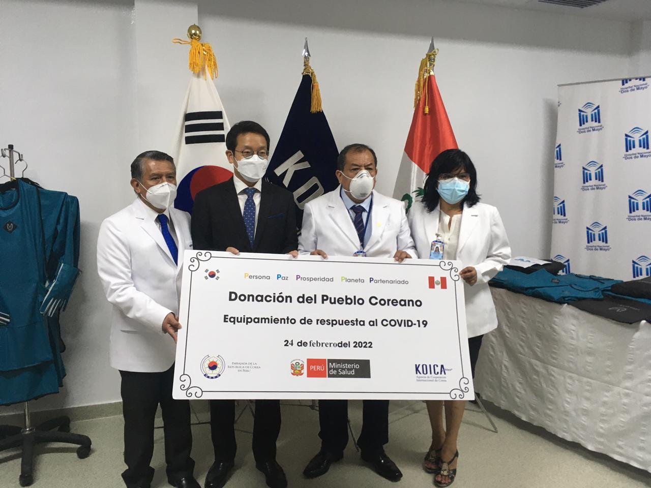 COREA DEL SUR DONA EQUIPOS DE IMÁGENES PARA EL HOSPITAL DOS DE MAYO